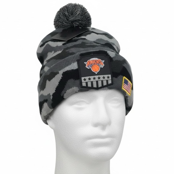 NBA Other - NBA New York Knicks Beanie (NWT) (Size: OSFM)